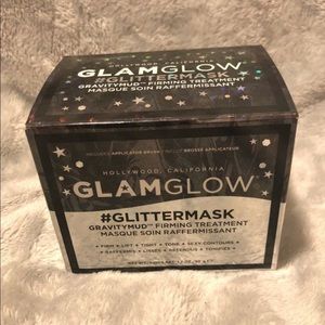 Glam Glow Glitter Mask